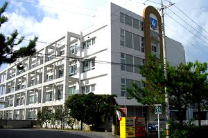 [沖縄県の私立中学校 偏差値ランキング（2021年度） 8位] 沖縄カトリック中学校