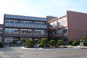 [埼玉県の私立中学校 偏差値ランキング（2021年度） 2位] 埼玉大学教育学部附属中学校