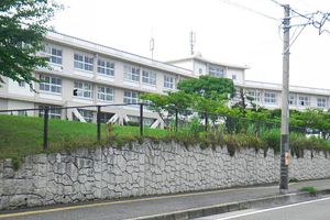 [新潟県の私立中学校 偏差値ランキング（2021年度） 3位] 新潟清心女子中学校