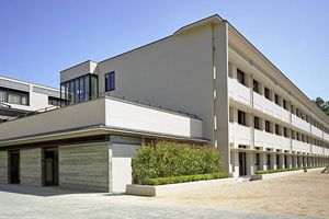 [カトリック系の私立中学校 偏差値ランキング（2024年度） 10位] 淳心学院中学校