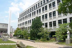 芦屋学園中学校