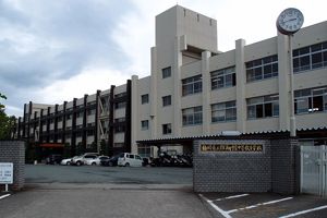 [寮がある私立中学校 偏差値ランキング（2024年度） 12位] 福岡県立輝翔館中等教育学校