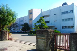 [栃木県の私立中学校 偏差値ランキング（2024年度） 5位] 栃木県立宇都宮東高等学校附属中学校