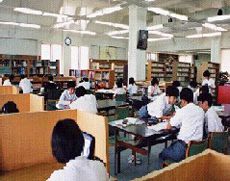 県内有数規模の蔵書を持つ図書館