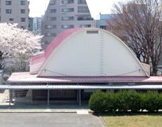 公開授業などが行われる「育鳳館」