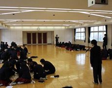 白熱した戦いである百人一首大会
