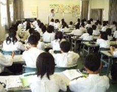 一度に2クラス入れる特別教育活動室