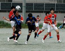 男女混合で練習することもあるサッカー部