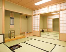本格的な施設が整えられた和室