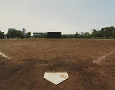 プロ野球場と同じ広さの野球グラウンド