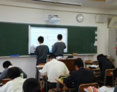 全室に冷暖房が完備された普通教室
