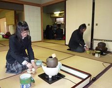 茶道部、華道部が活動する和室
