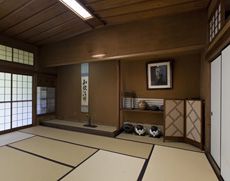 授業で日本の伝統文化を学ぶ作法室