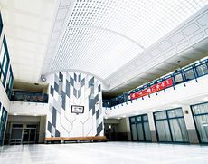 印象的なデザインのオールパーパスホール