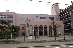 [秋田県の私立中学校 偏差値ランキング（2022年度） 6位] 聖霊女子短期大学附属中学校