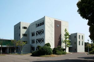 [香川県の私立中学校 偏差値ランキング（2022年度） 2位] 香川大学教育学部附高松中学校