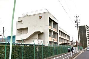[愛知県の私立中学校 偏差値ランキング（2023年度） 9位] 愛知中学校