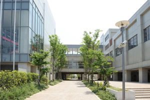[男女共学の私立中学校 偏差値ランキング（2022年度） 10位] 目黒日本大学中学校