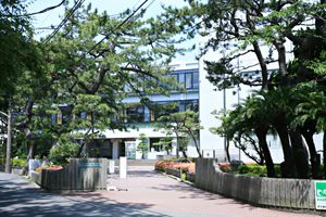 [神奈川県の私立中学校 偏差値ランキング（2024年度） 10位] 逗子開成中学校