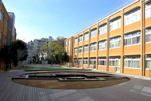 神戸大学附属中等教育学校の写真