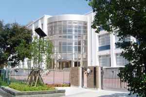 兵庫県立芦屋国際中等教育学校の写真
