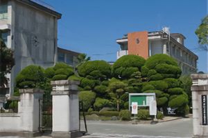 [男女共学の私立中学校 偏差値ランキング（2022年度） 2位] 愛媛県立宇和島南中等教育学校