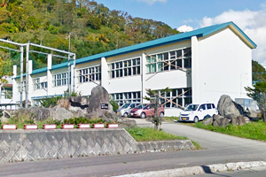 [北海道の私立中学校 偏差値ランキング（2022年度） 9位] 羅臼町立春松中学校