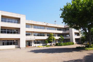 [千葉県の私立中学校 偏差値ランキング（2022年度） 7位] 野田市立関宿中学校