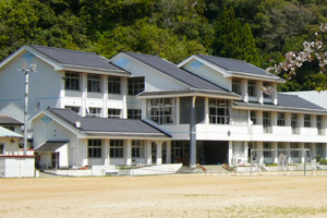 [ 8位] 古座川町立明神中学校