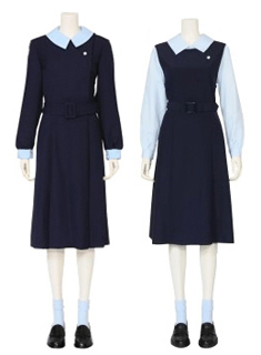 ノートルダム清心中学校の制服 (2)