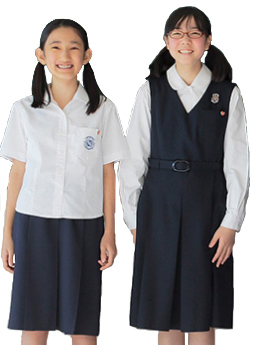 静岡雙葉中学校の制服 (2)