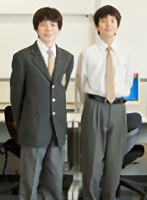渋谷教育学園渋谷中学校の制服 (4)