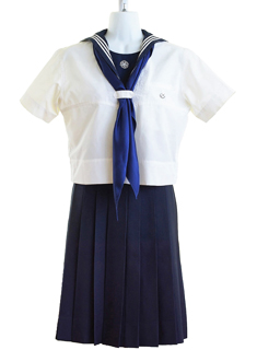 学習院女子中等科の制服 (2)