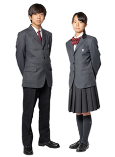 青山学院横浜英和中学校の制服