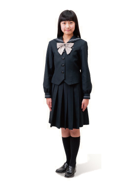 名古屋女子大学中学校の制服 (2)